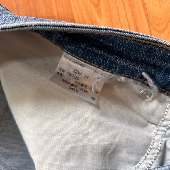 Levis 311 Shaping Skinny - size 22W - Picture 4 of 6